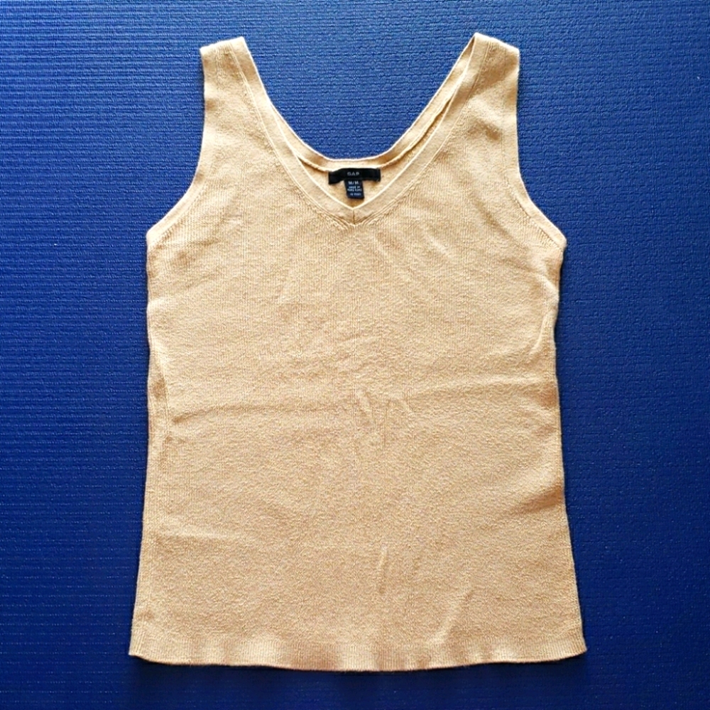 GAP beige tank top